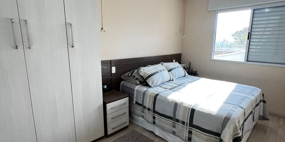 Sofisticado Sobrado à venda no Condomínio Residence Club no Bairro Vila Branca