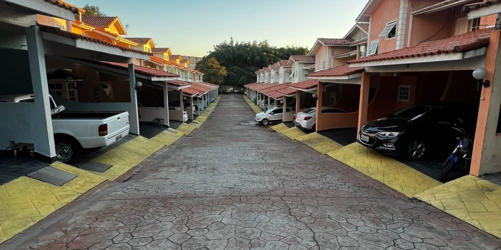 sobrado em condomínio no Jardim Califórnia